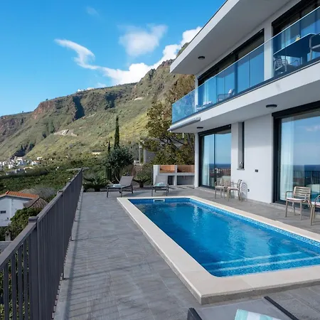 Villa La Perla By Lovelystay *