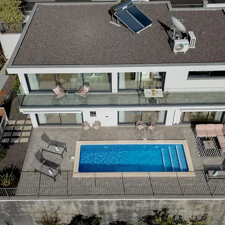 Villa La Perla By Lovelystay *