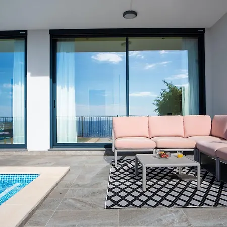 Villa La Perla By Lovelystay *