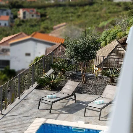 La Perla By Lovelystay Villa *