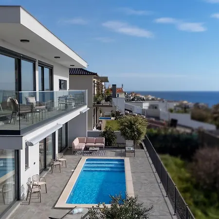 Βίλα La Perla By Lovelystay *