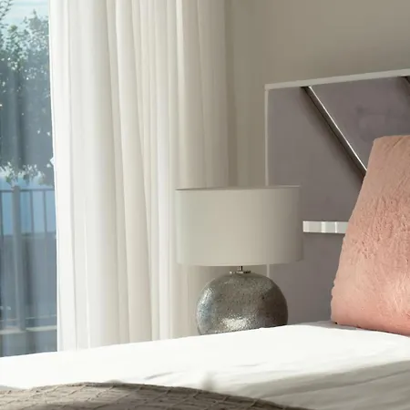 La Perla By Lovelystay