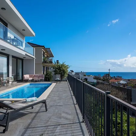 La Perla By Lovelystay