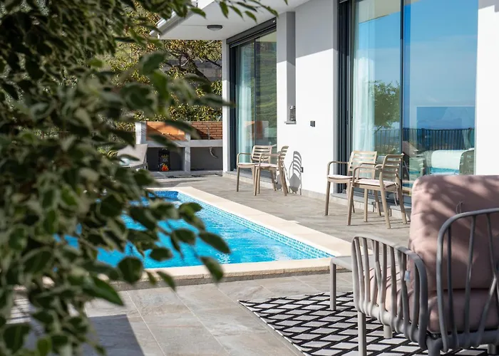 Vila La Perla By Lovelystay Paul do Mar (Madeira)