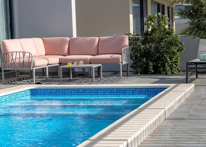 La Perla By Lovelystay