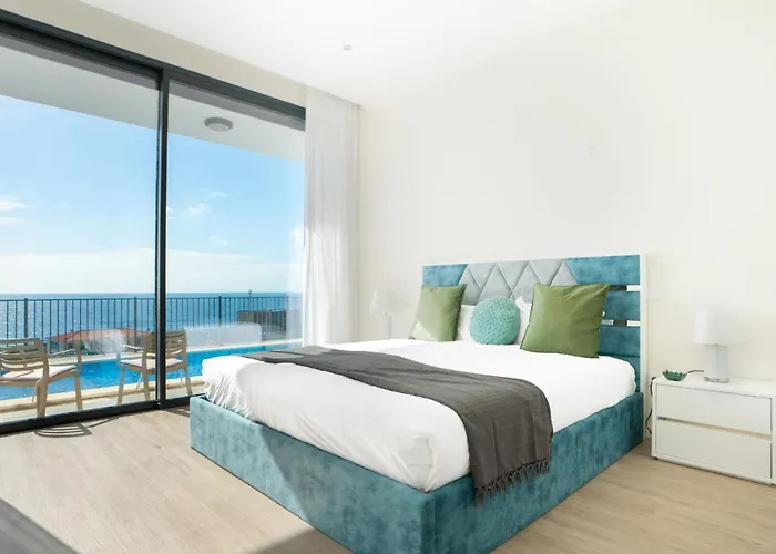 La Perla By Lovelystay Villa