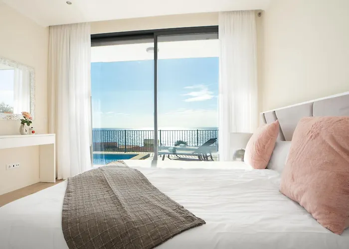 Vila La Perla By Lovelystay