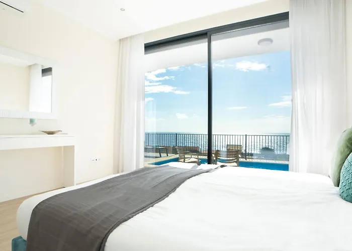 La Perla By Lovelystay Paul do Mar (Madeira)