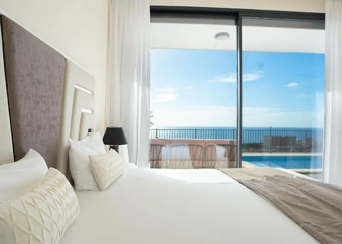 La Perla By Lovelystay Villa