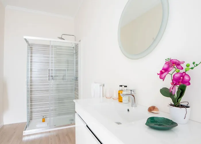 La Perla By Lovelystay Villa *